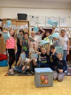 Čtvrťáci - Naše první volby